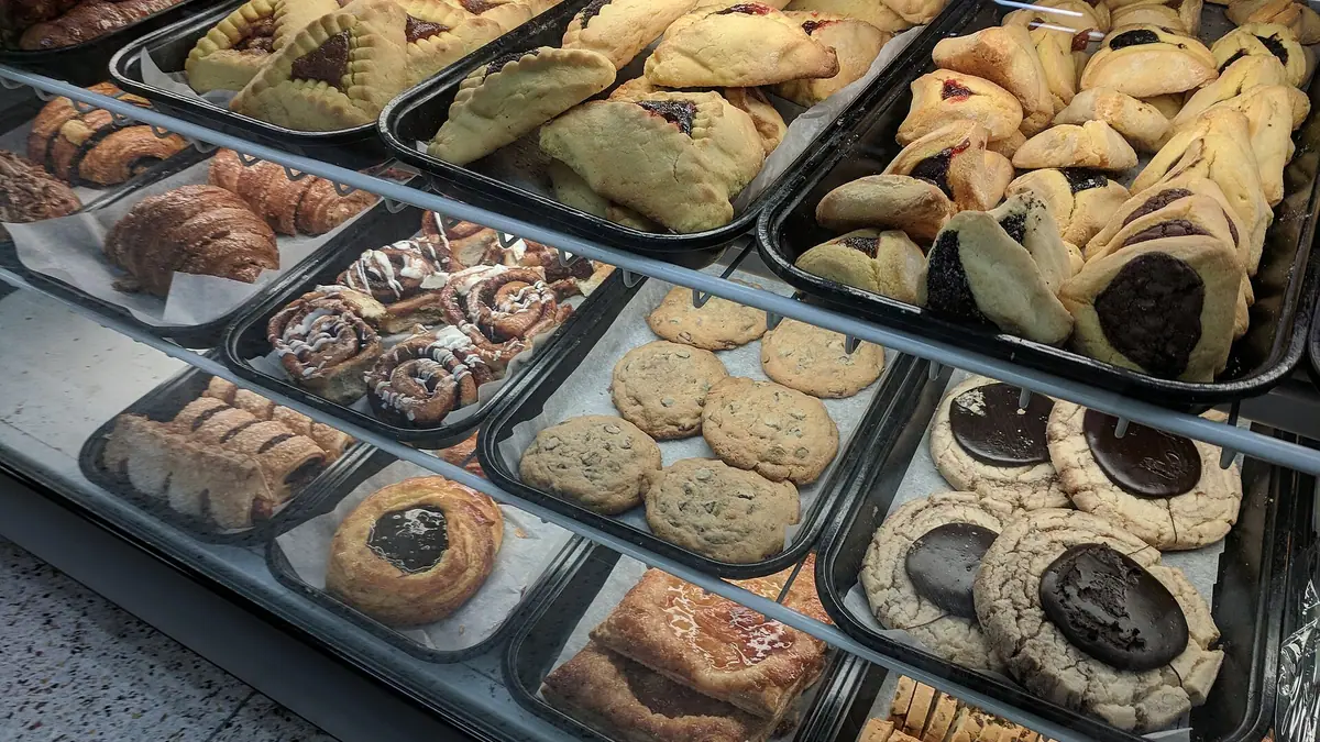 High Street Bakery – bakery in Corby town centre